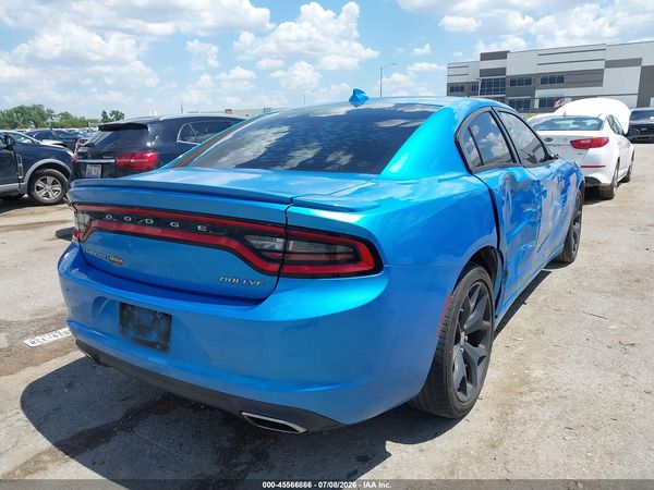 2015 DODGE CHARGER SXT