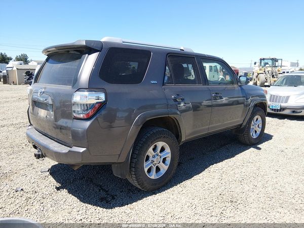 2018 TOYOTA 4RUNNER SR5 PREMIUM