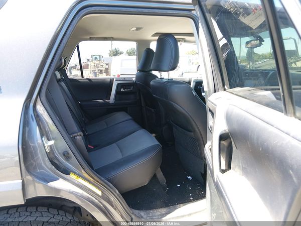 2018 TOYOTA 4RUNNER SR5 PREMIUM
