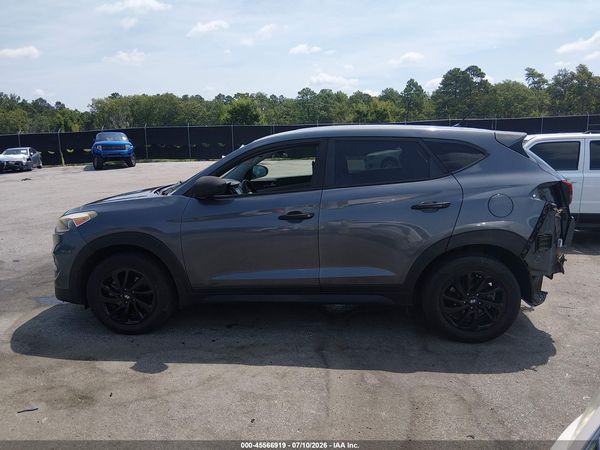 2018 HYUNDAI TUCSON SE
