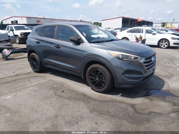 2018 HYUNDAI TUCSON SE