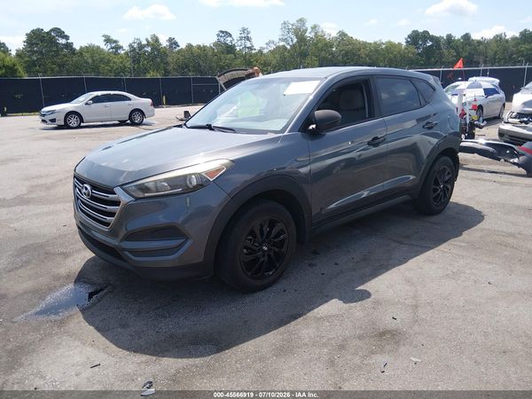 2018 HYUNDAI TUCSON SE