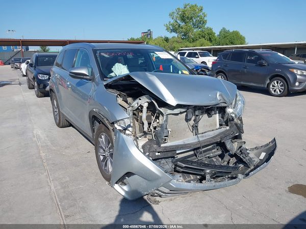 2019 TOYOTA HIGHLANDER XLE