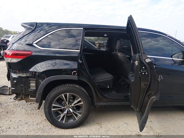 2018 TOYOTA HIGHLANDER LE PLUS