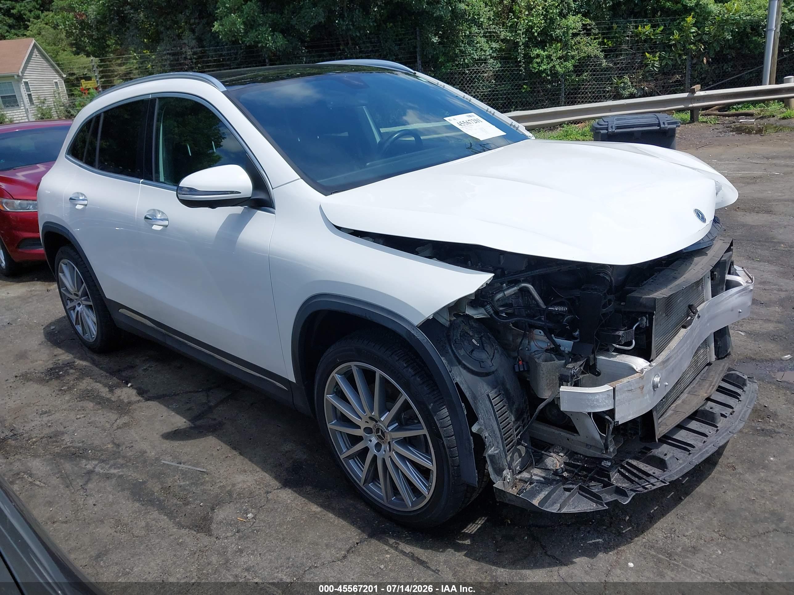 2022 MERCEDES-BENZ GLA 250 4MATIC