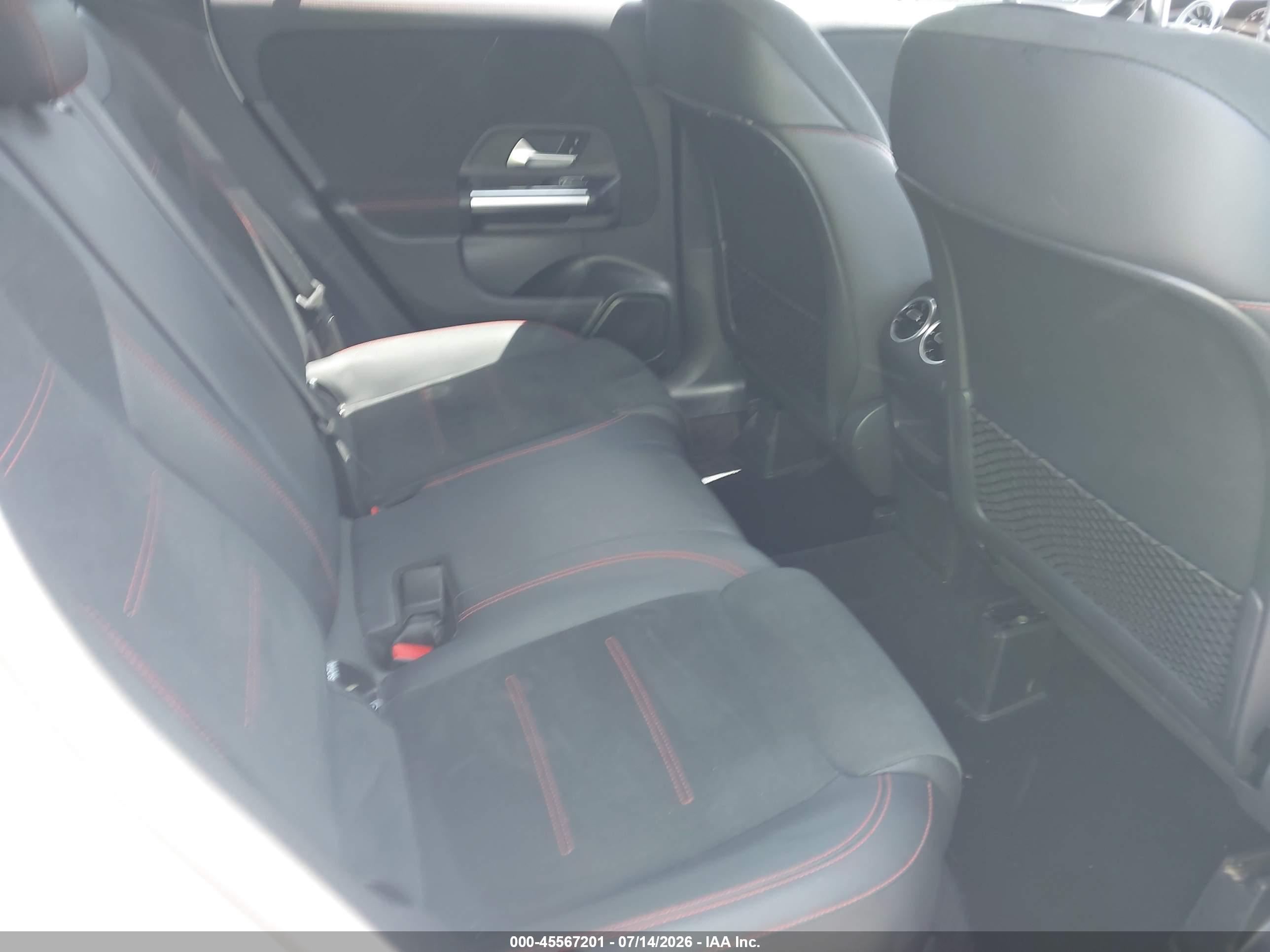 2022 MERCEDES-BENZ GLA 250 4MATIC