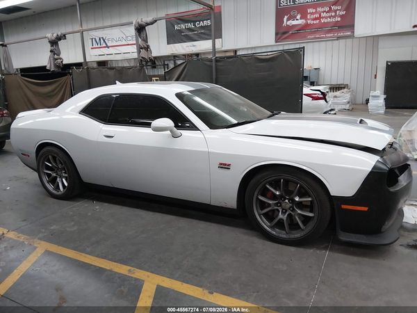 2015 DODGE CHALLENGER SRT 392