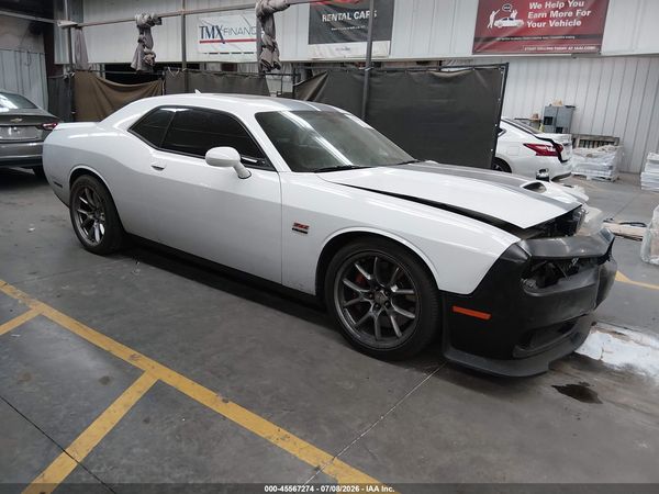 2015 DODGE CHALLENGER SRT 392
