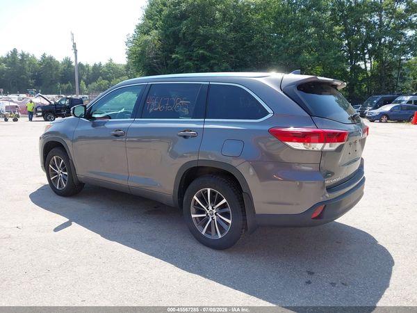 2018 TOYOTA HIGHLANDER XLE