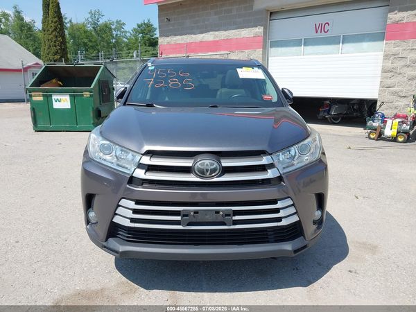 2018 TOYOTA HIGHLANDER XLE