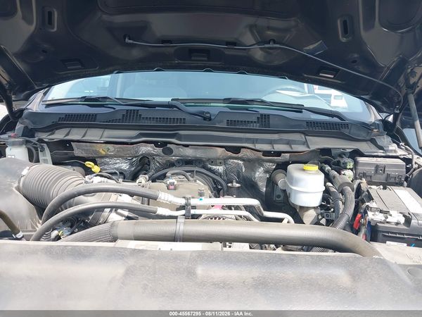 2017 RAM 3500 CHASSIS TRADESMAN/SLT