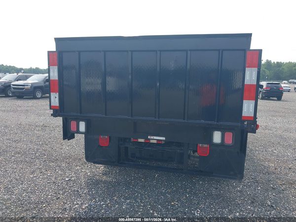 2017 RAM 3500 CHASSIS TRADESMAN/SLT