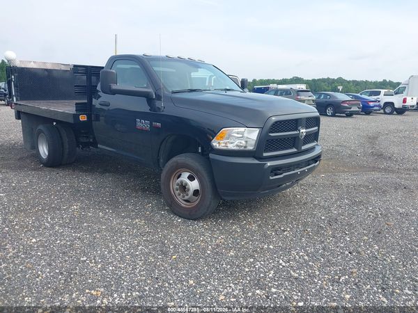 2017 RAM 3500 CHASSIS TRADESMAN/SLT
