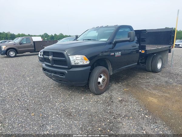 2017 RAM 3500 CHASSIS TRADESMAN/SLT