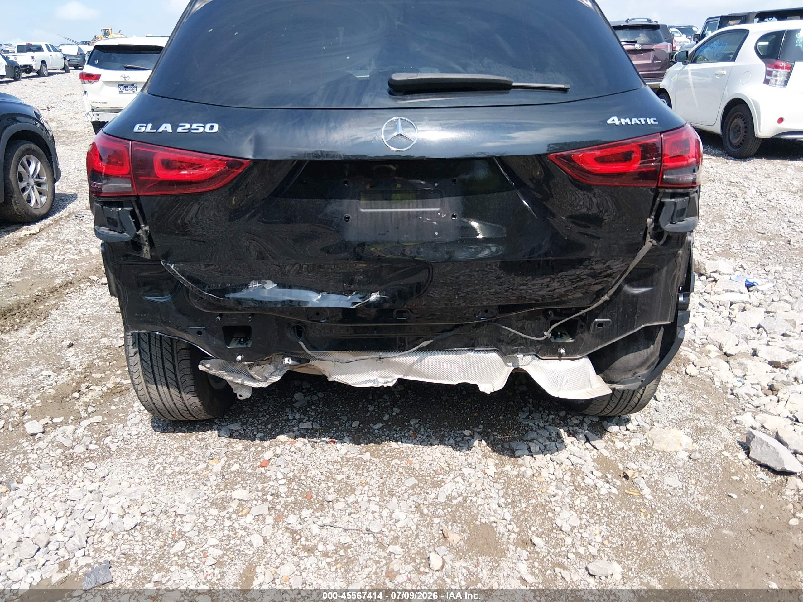 2021 MERCEDES-BENZ GLA 250 4MATIC