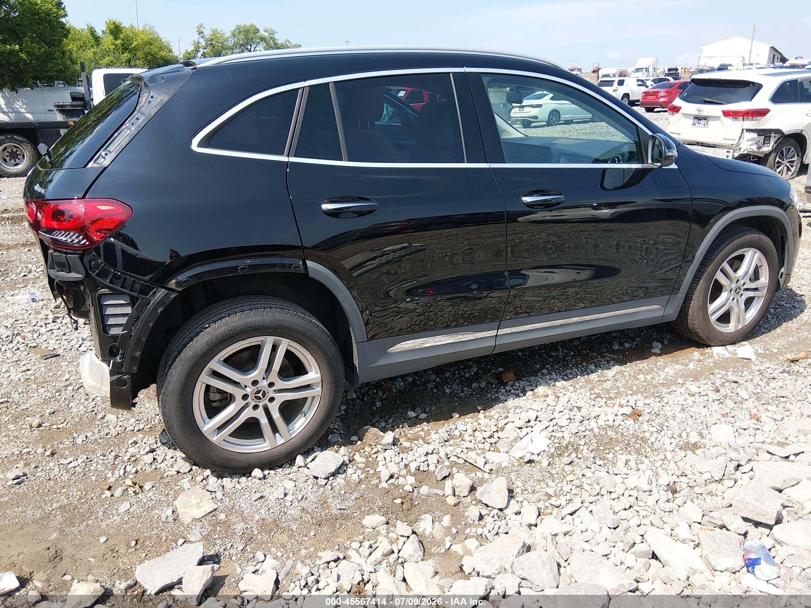 2021 MERCEDES-BENZ GLA 250 4MATIC