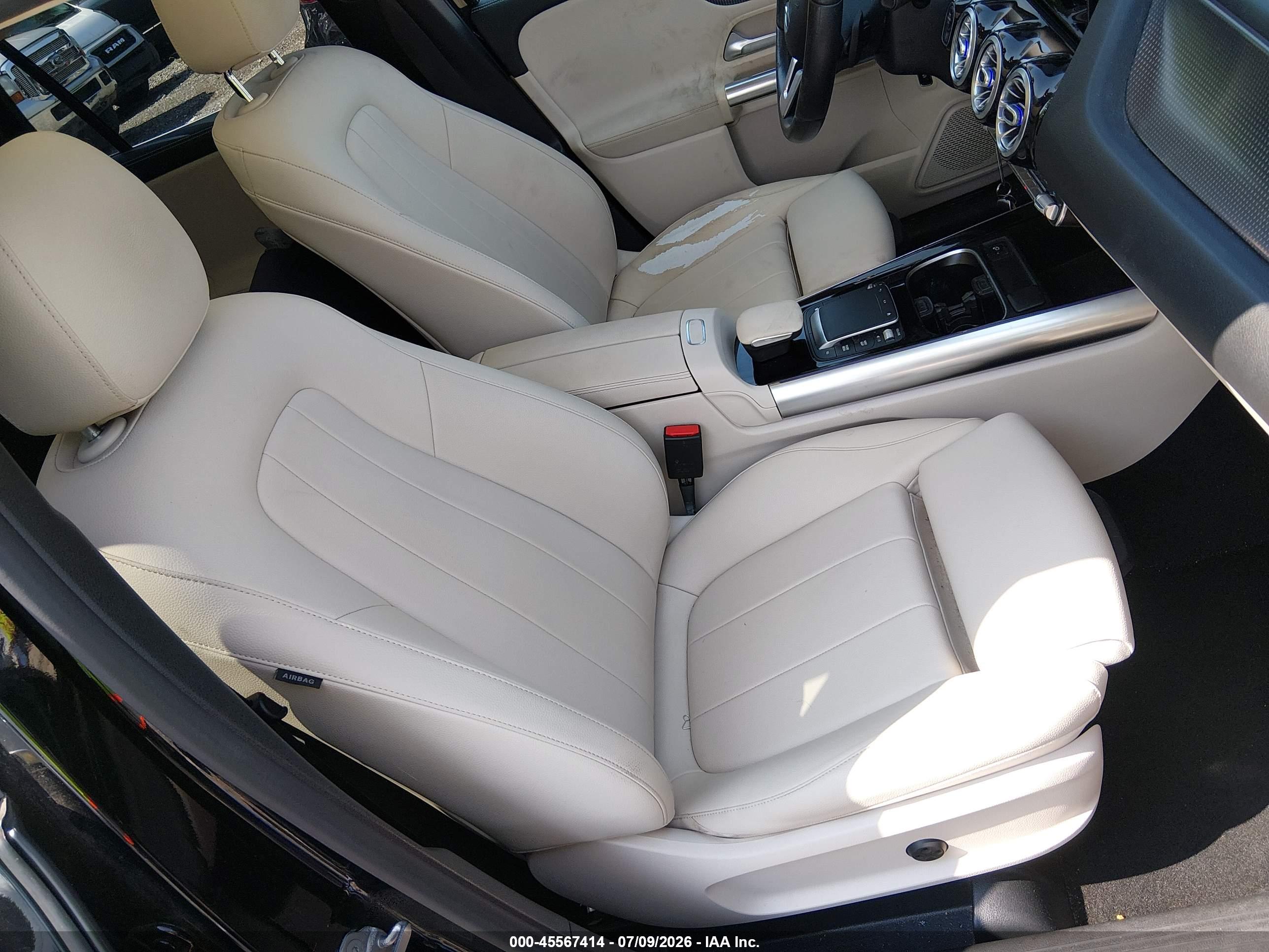 2021 MERCEDES-BENZ GLA 250 4MATIC