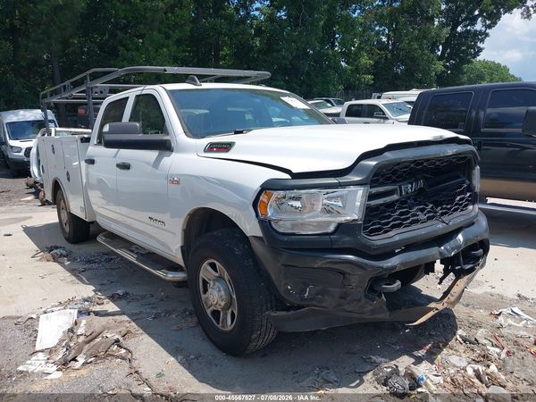 2022 RAM 2500 TRADESMAN  4X2 8' BOX