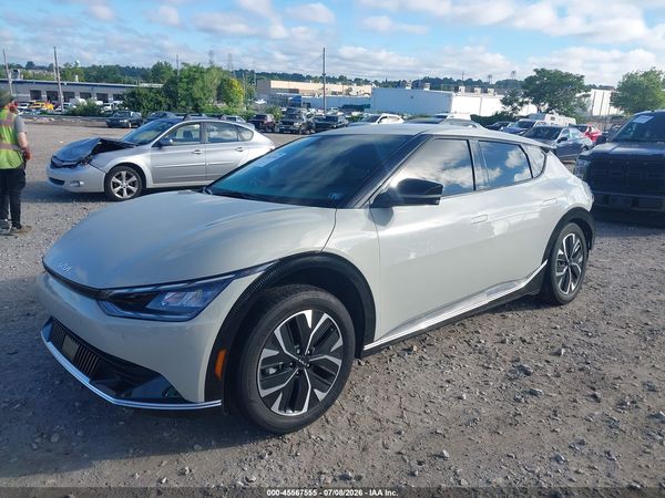 2022 KIA EV6 WIND