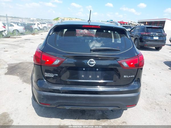 2018 NISSAN ROGUE SPORT SL