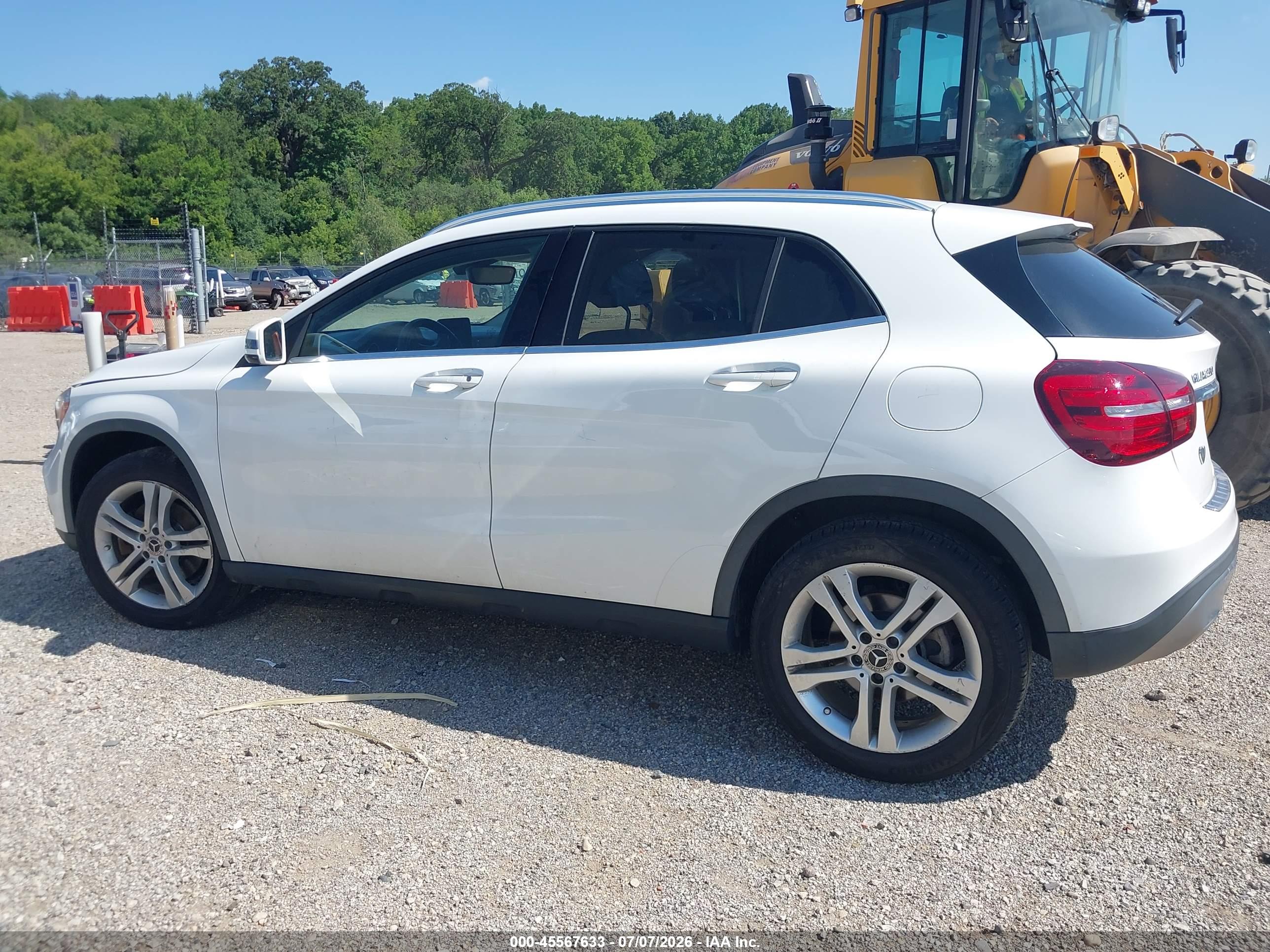 2020 MERCEDES-BENZ GLA 250 4MATIC