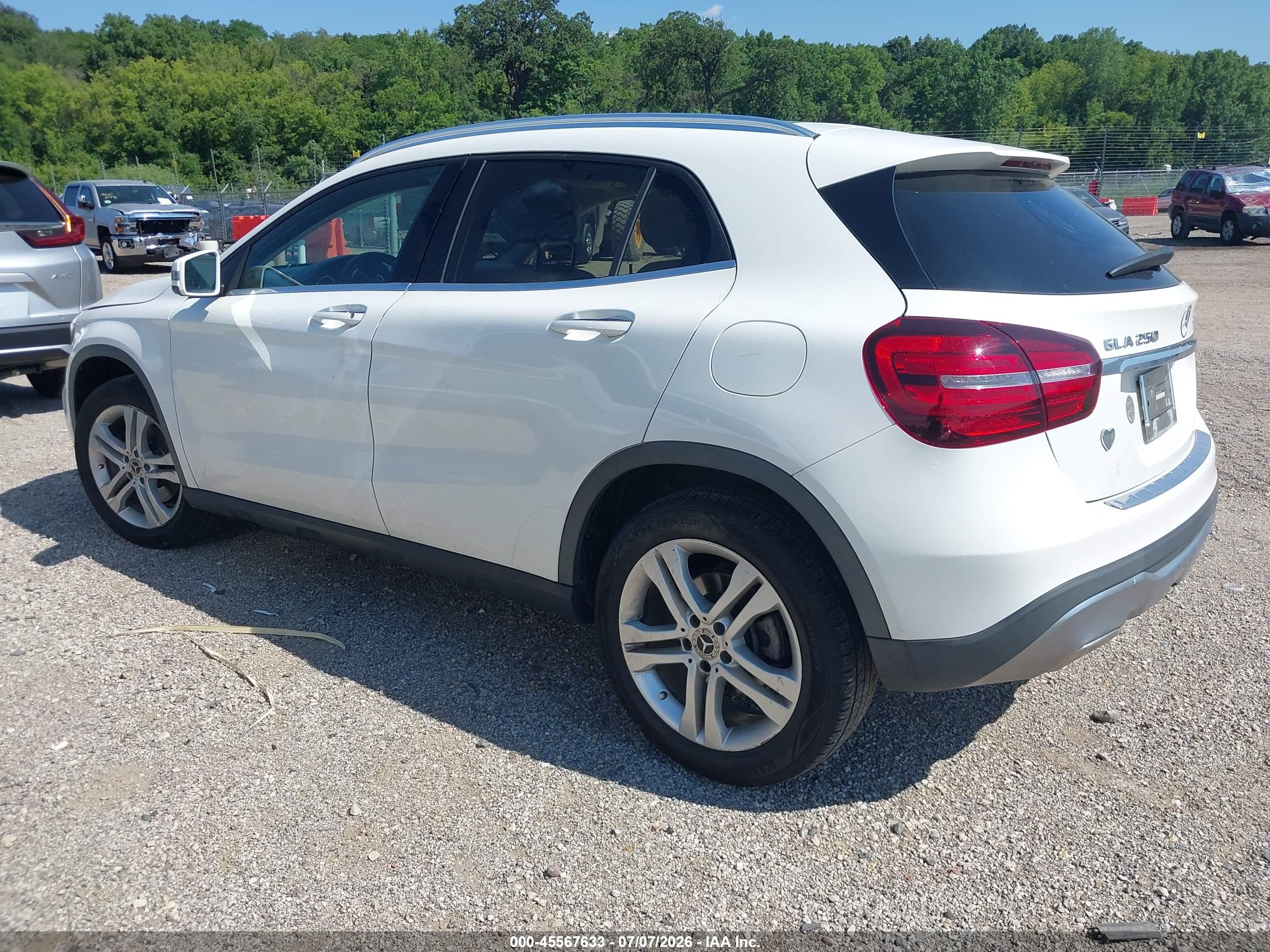 2020 MERCEDES-BENZ GLA 250 4MATIC