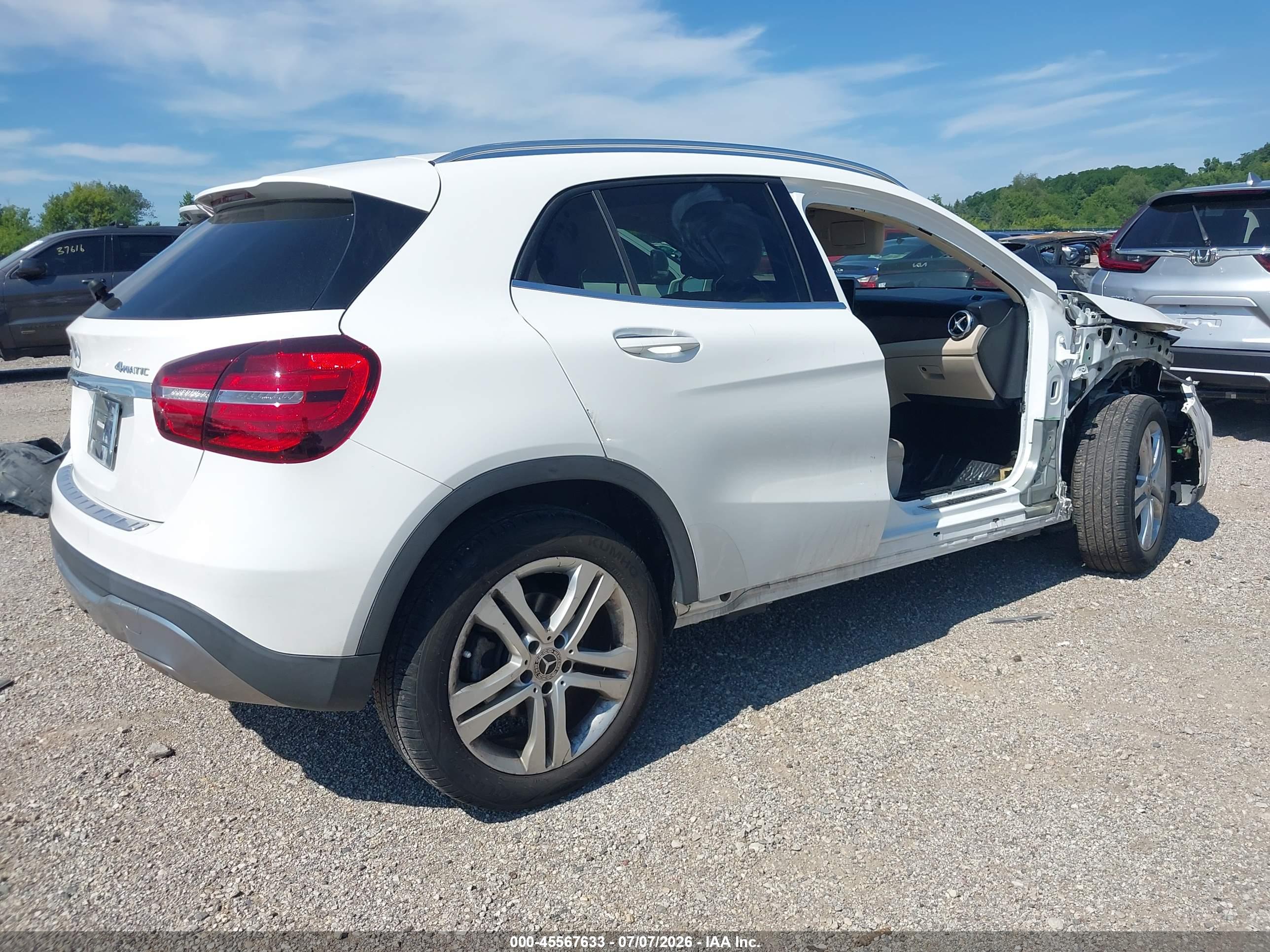 2020 MERCEDES-BENZ GLA 250 4MATIC