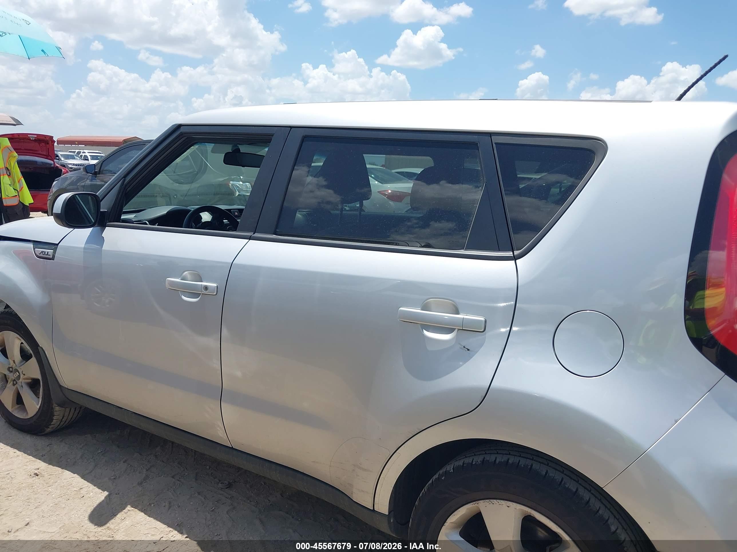 2017 KIA SOUL Base
