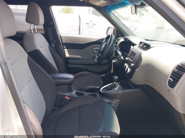 2017 KIA SOUL Base