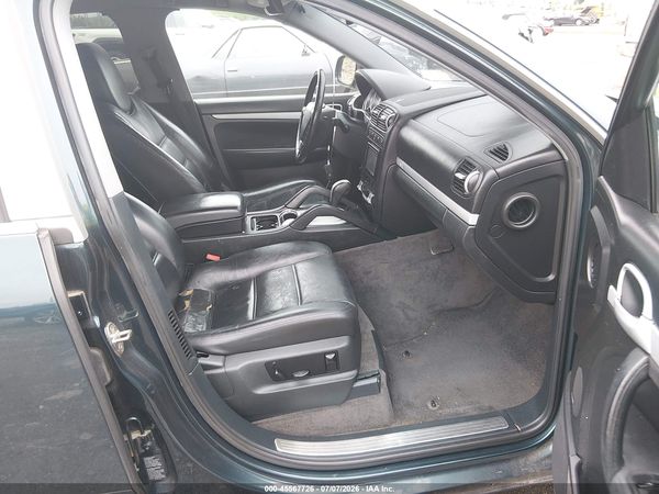 2004 PORSCHE CAYENNE S