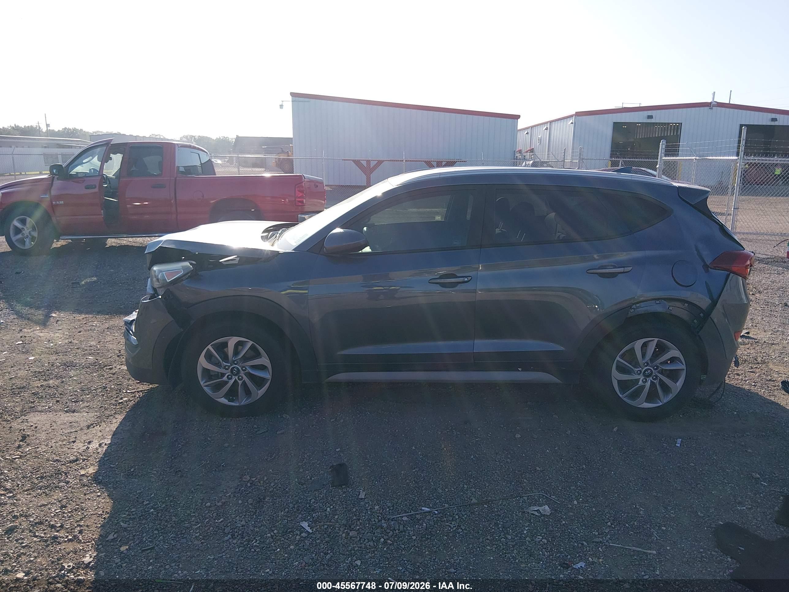 2018 HYUNDAI TUCSON SEL