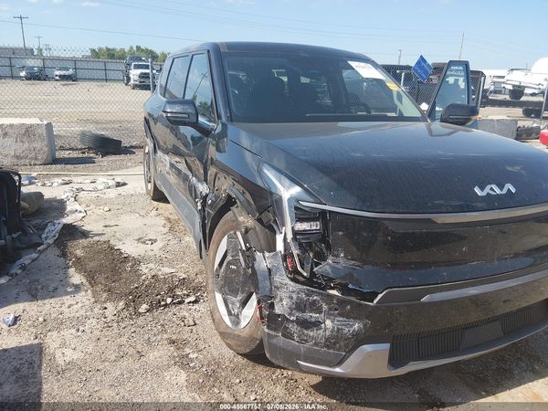 2026 KIA EV9 LIGHT LONG RANGE
