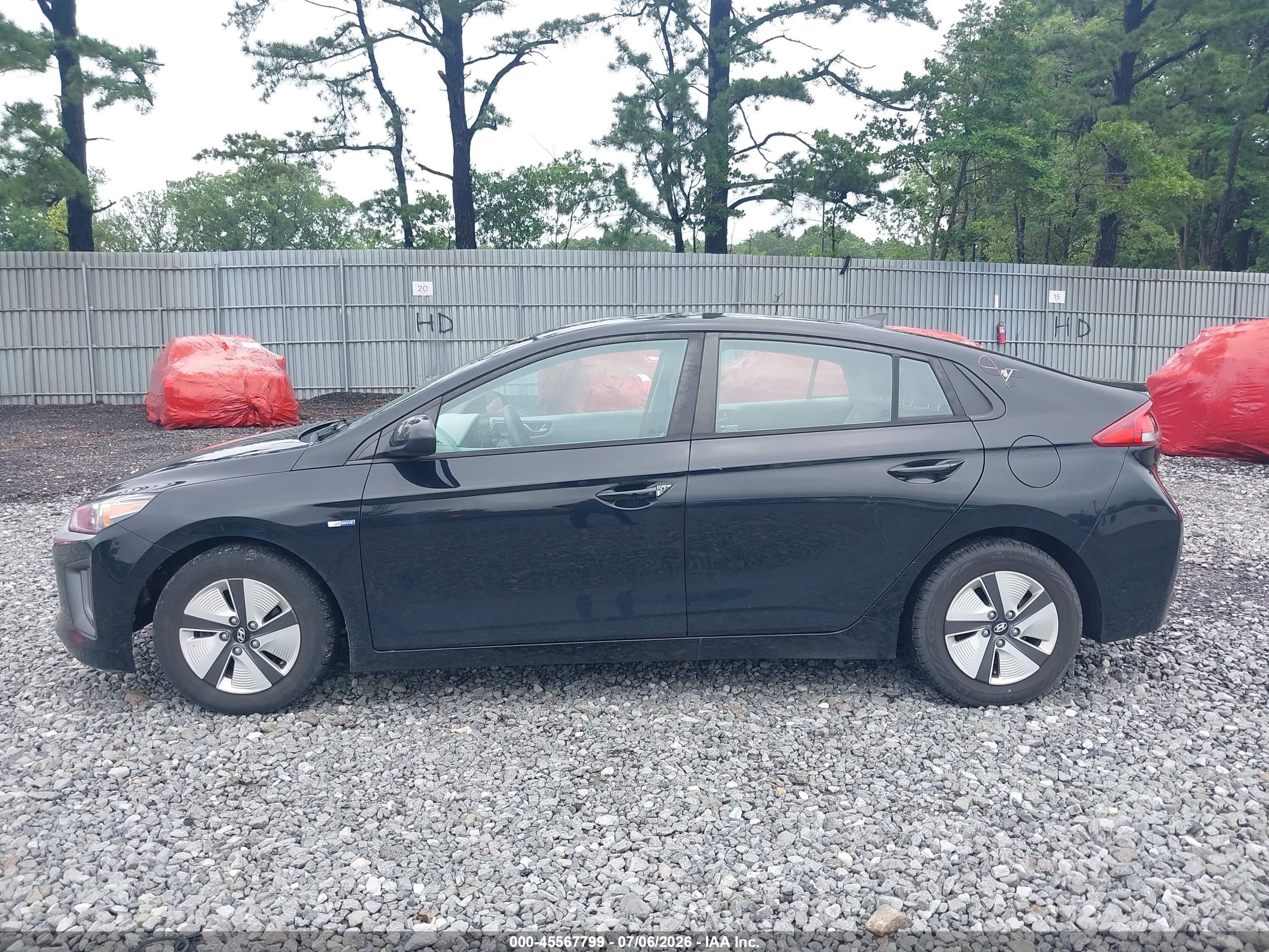 2020 HYUNDAI IONIQ HYBRID BLUE
