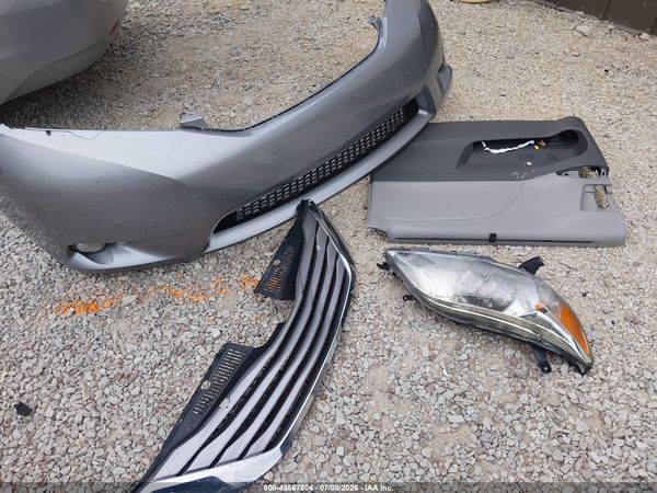 2017 TOYOTA SIENNA XLE PREMIUM 8 PASSENGER — I13