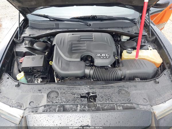 2013 DODGE CHARGER SE