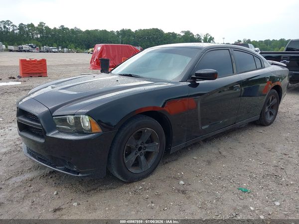 2013 DODGE CHARGER SE