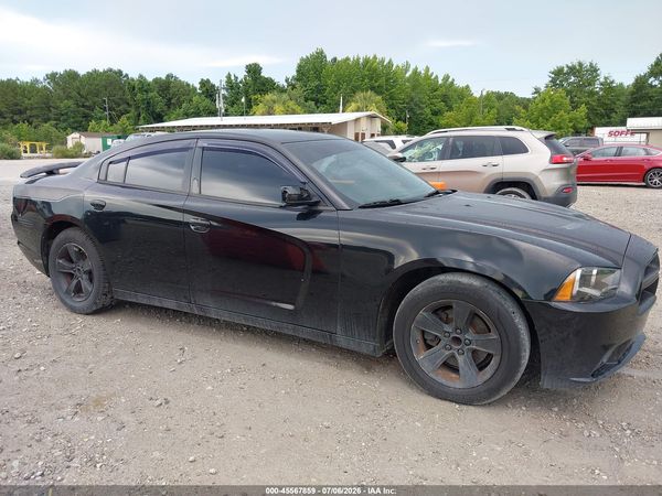 2013 DODGE CHARGER SE
