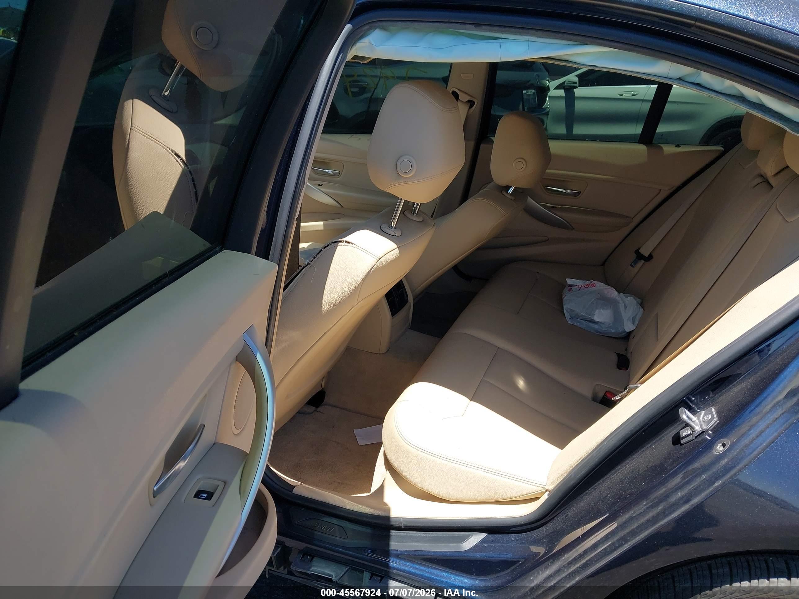 2015 BMW 320I