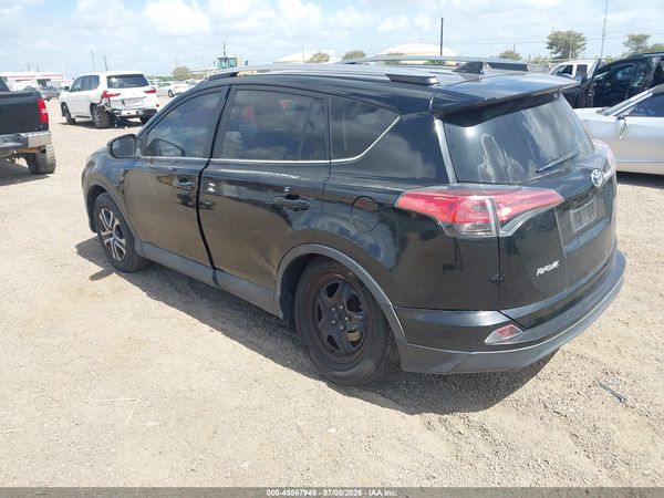 2018 TOYOTA RAV4 LE