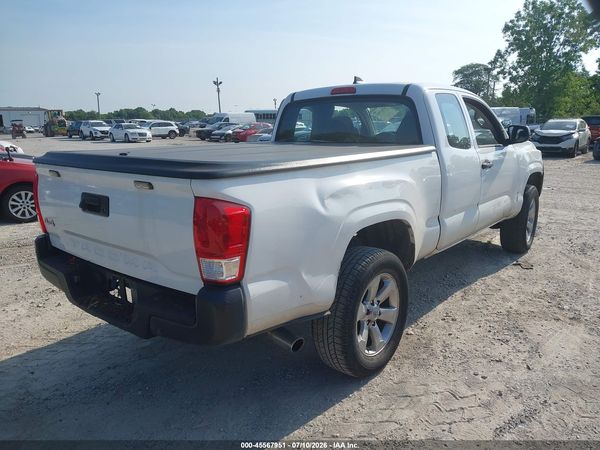 2017 TOYOTA TACOMA SR