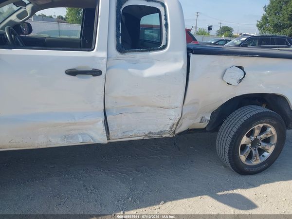 2017 TOYOTA TACOMA SR