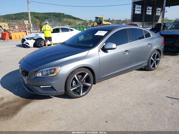 2016 VOLVO S60