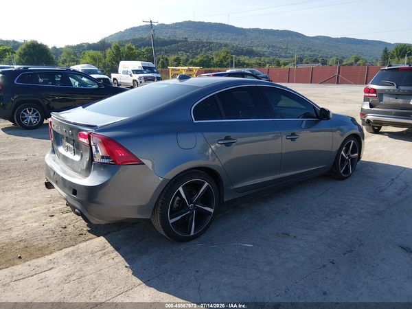 2016 VOLVO S60
