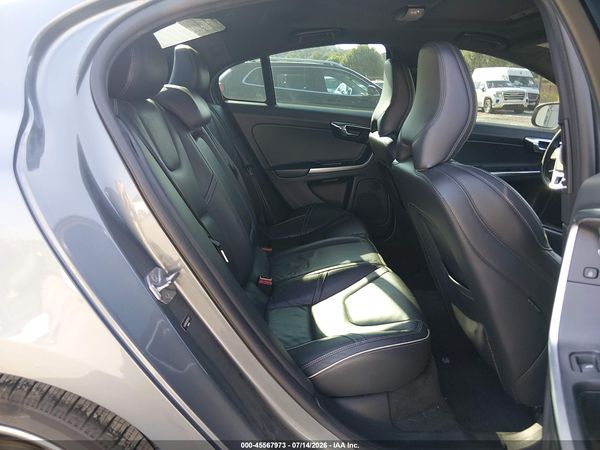 2016 VOLVO S60