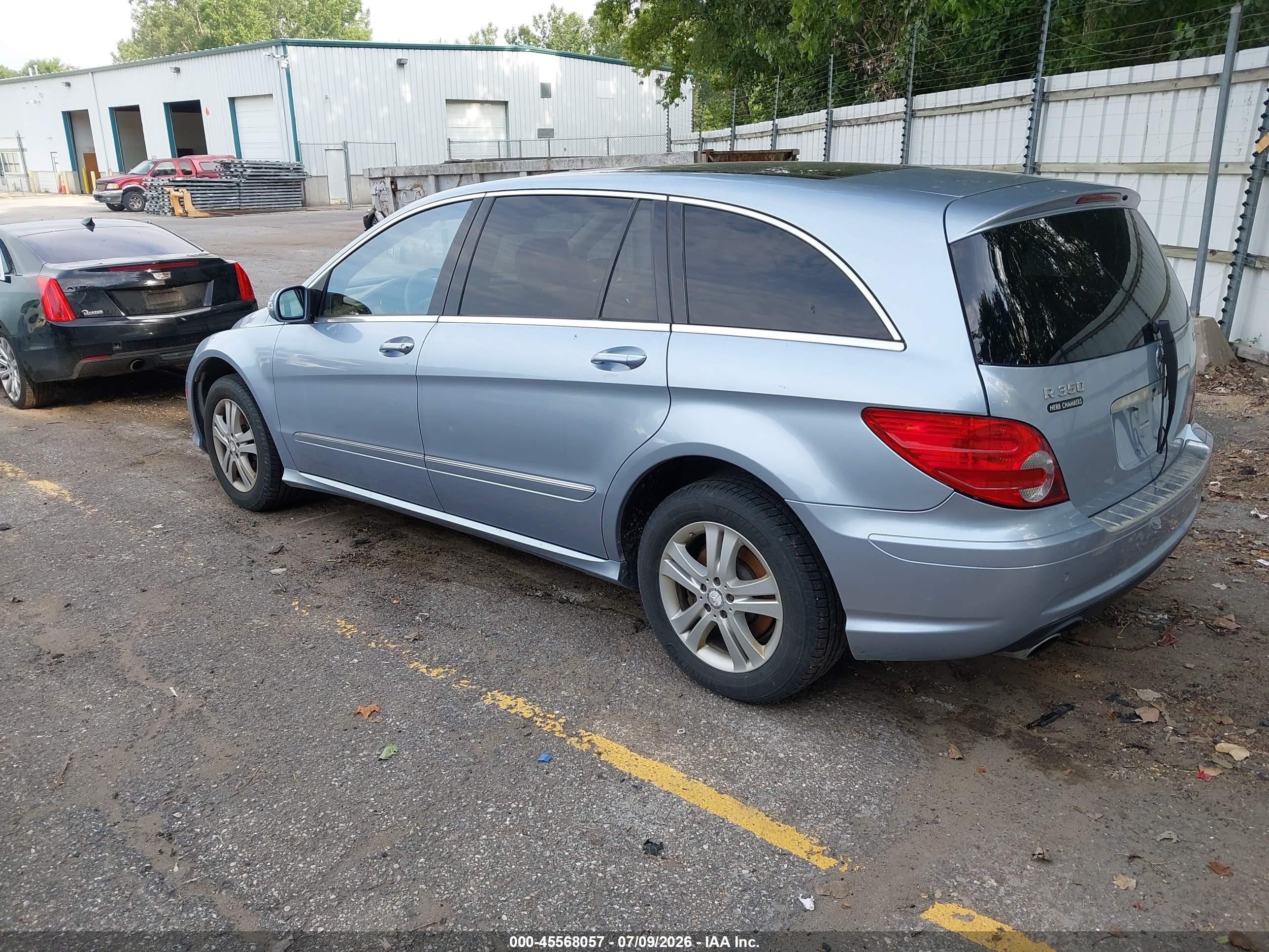 2008 MERCEDES-BENZ R-CLASS R350 4 MATIC