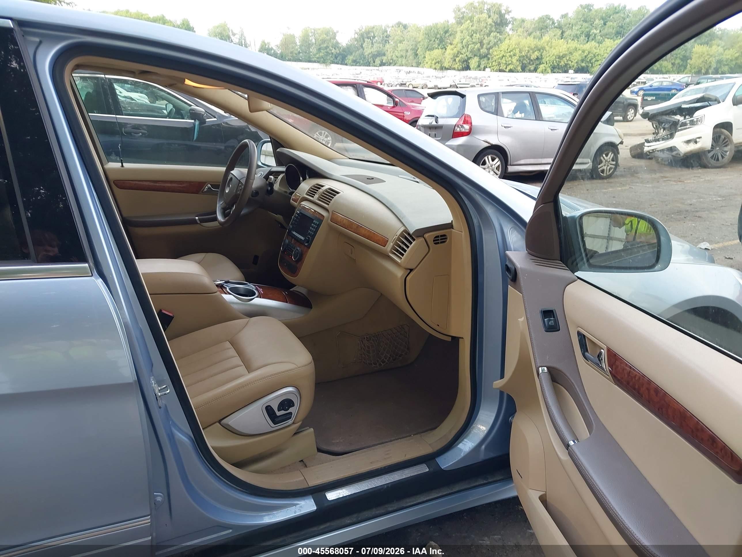 2008 MERCEDES-BENZ R-CLASS R350 4 MATIC