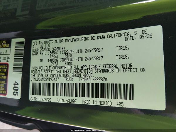 2025 TOYOTA TACOMA SR5