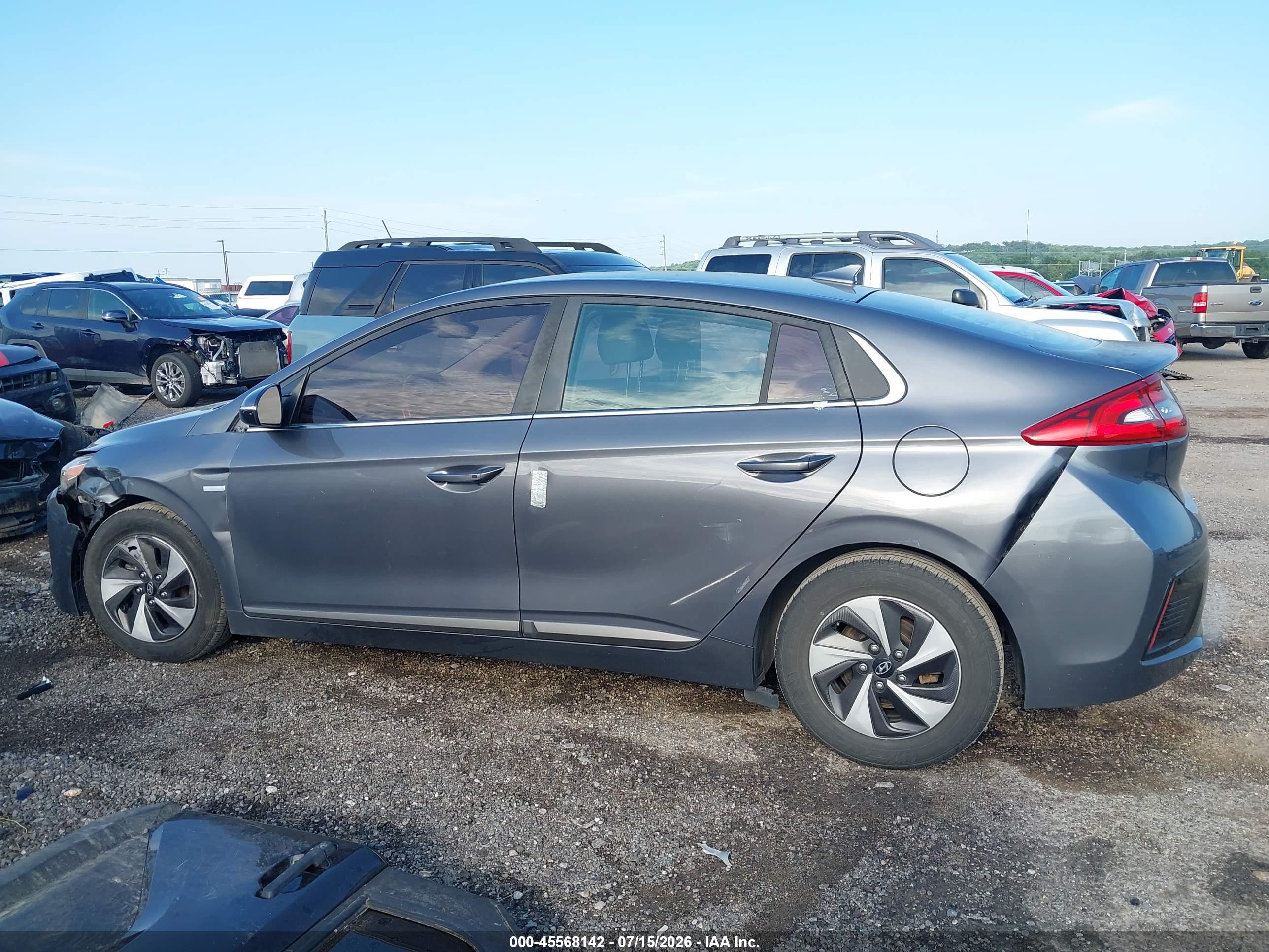 2019 HYUNDAI IONIQ HYBRID SEL
