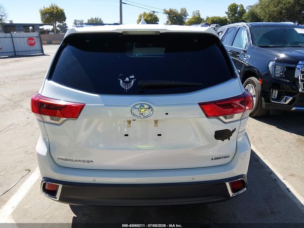 2019 TOYOTA HIGHLANDER LIMITED