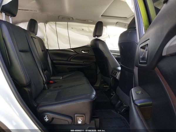 2019 TOYOTA HIGHLANDER LIMITED